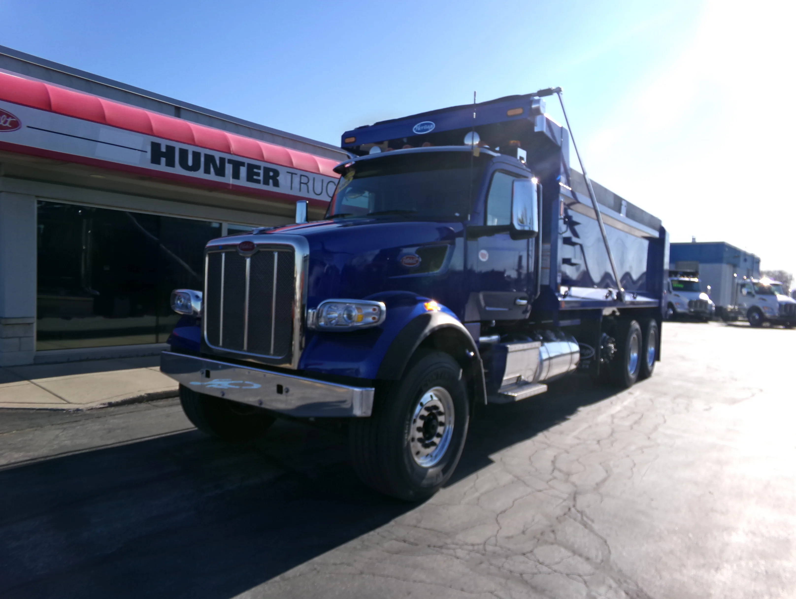 2025 Peterbilt 567