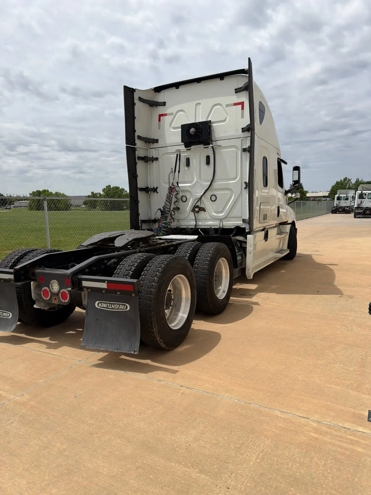 2019 Freightliner Cascadia in Oklahoma City, OK — photo 4