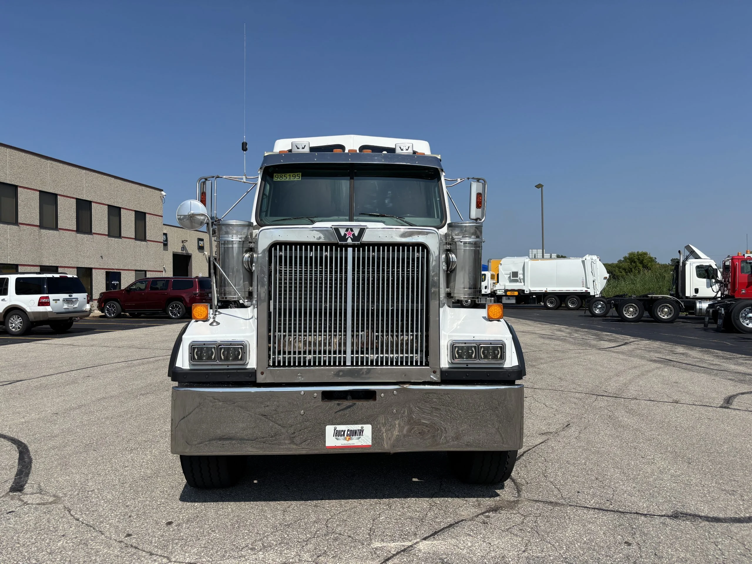 2007 Western Star 4700 in Milwaukee, WI — photo 2