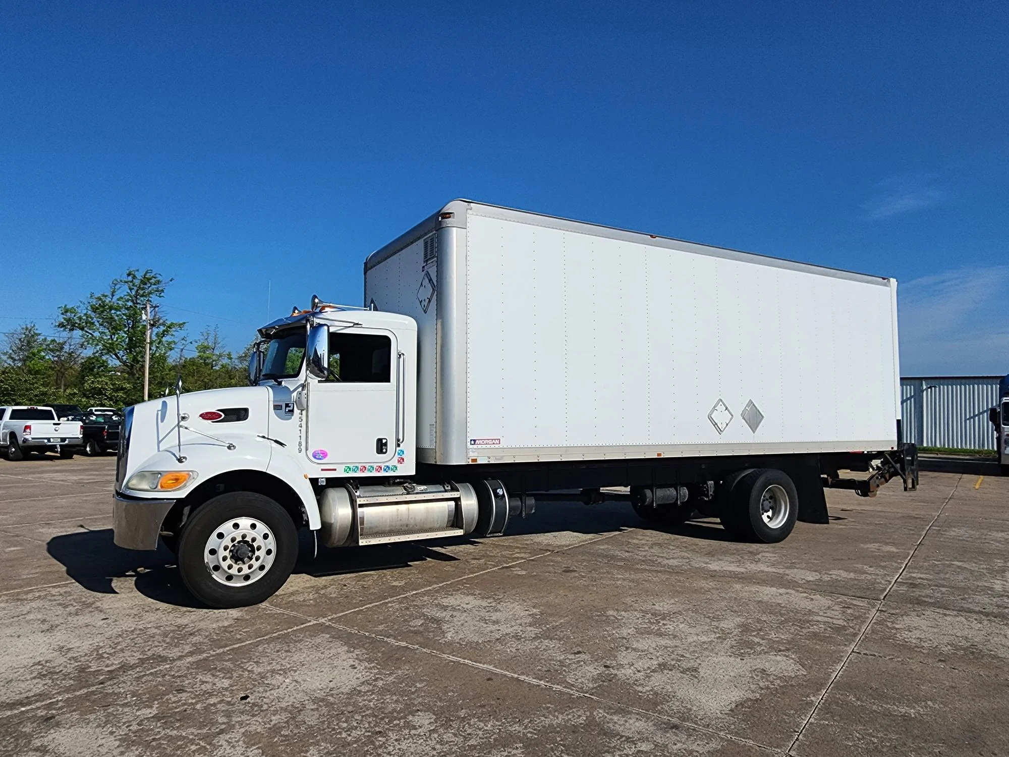 2015 Peterbilt 337 in O'Fallon, MO