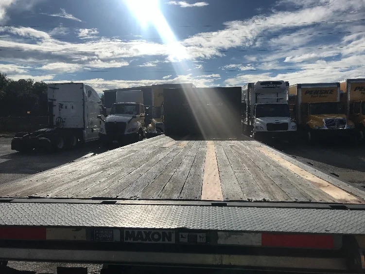 2019 International 4300 - image 8