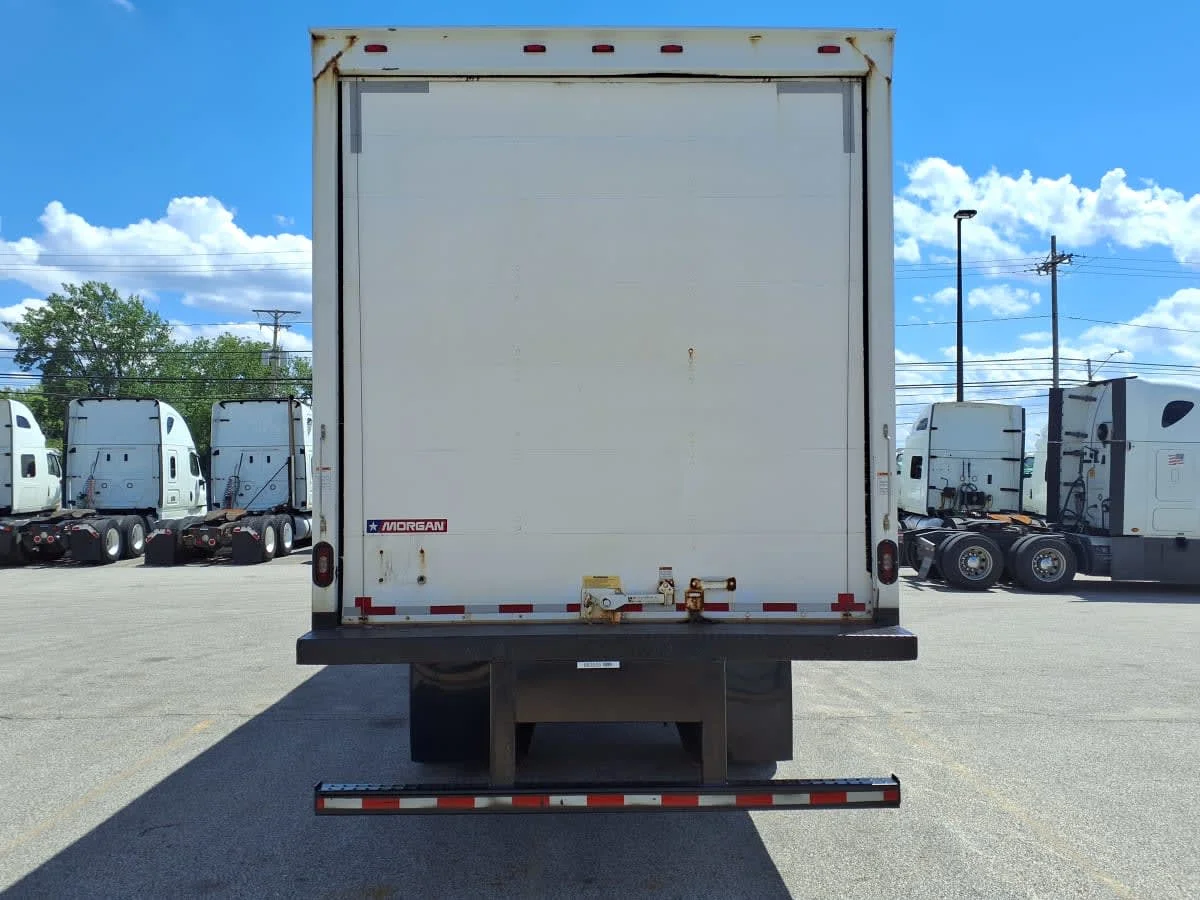 2019 Freightliner M2 106 in Cleveland, OH — photo 5