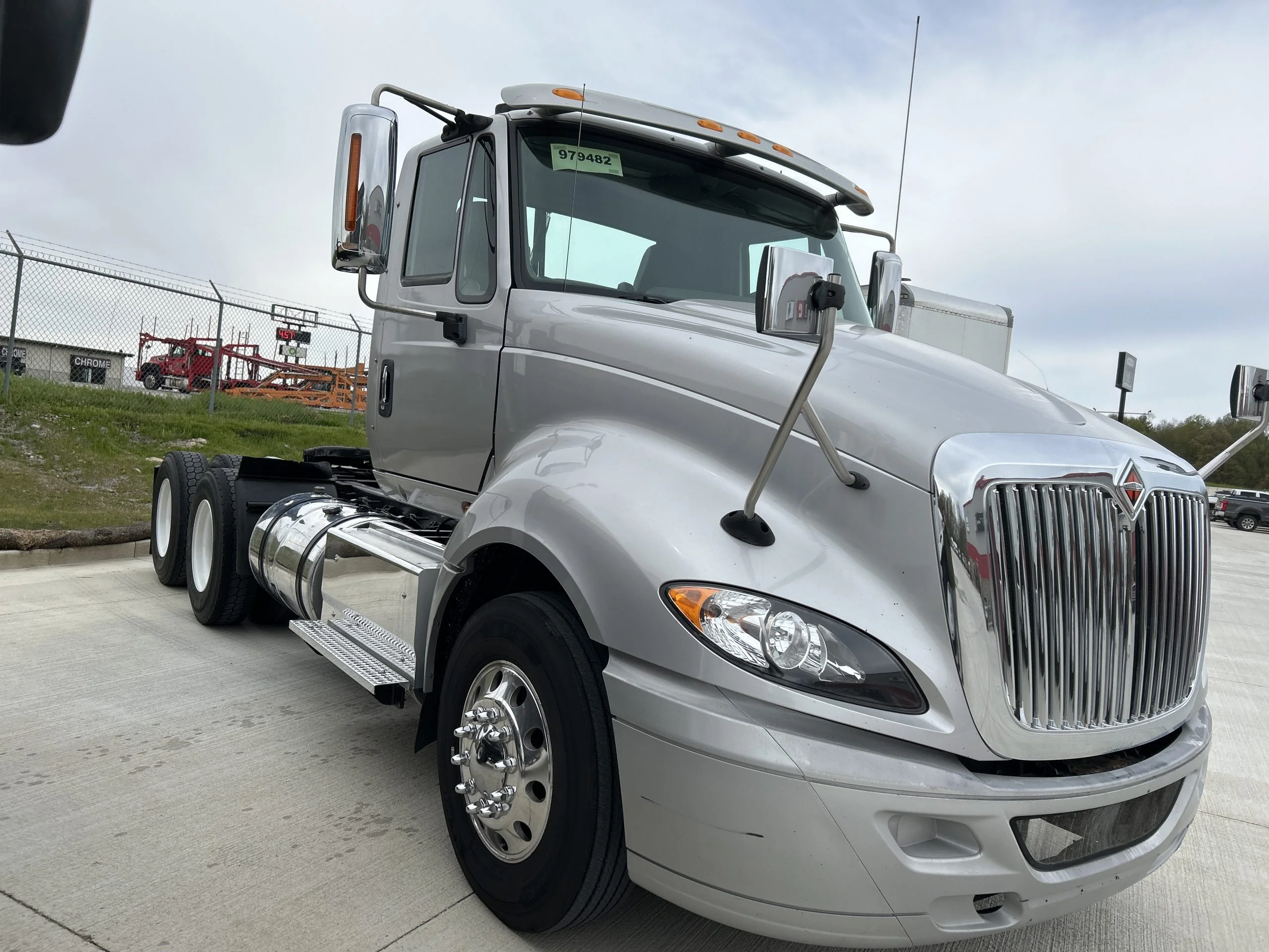 2016 International ProStar in Fremont, IN — photo 2