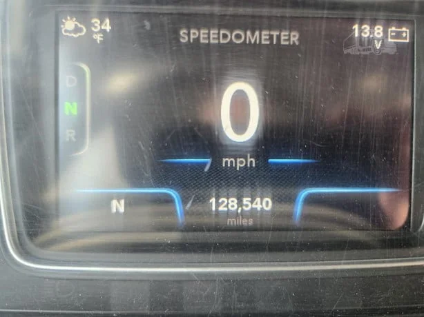 2024 International LT - image 20