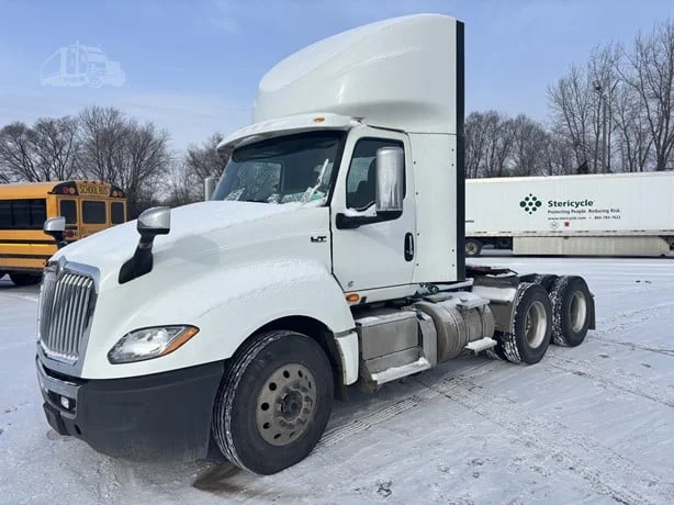 2024 International LT in MN