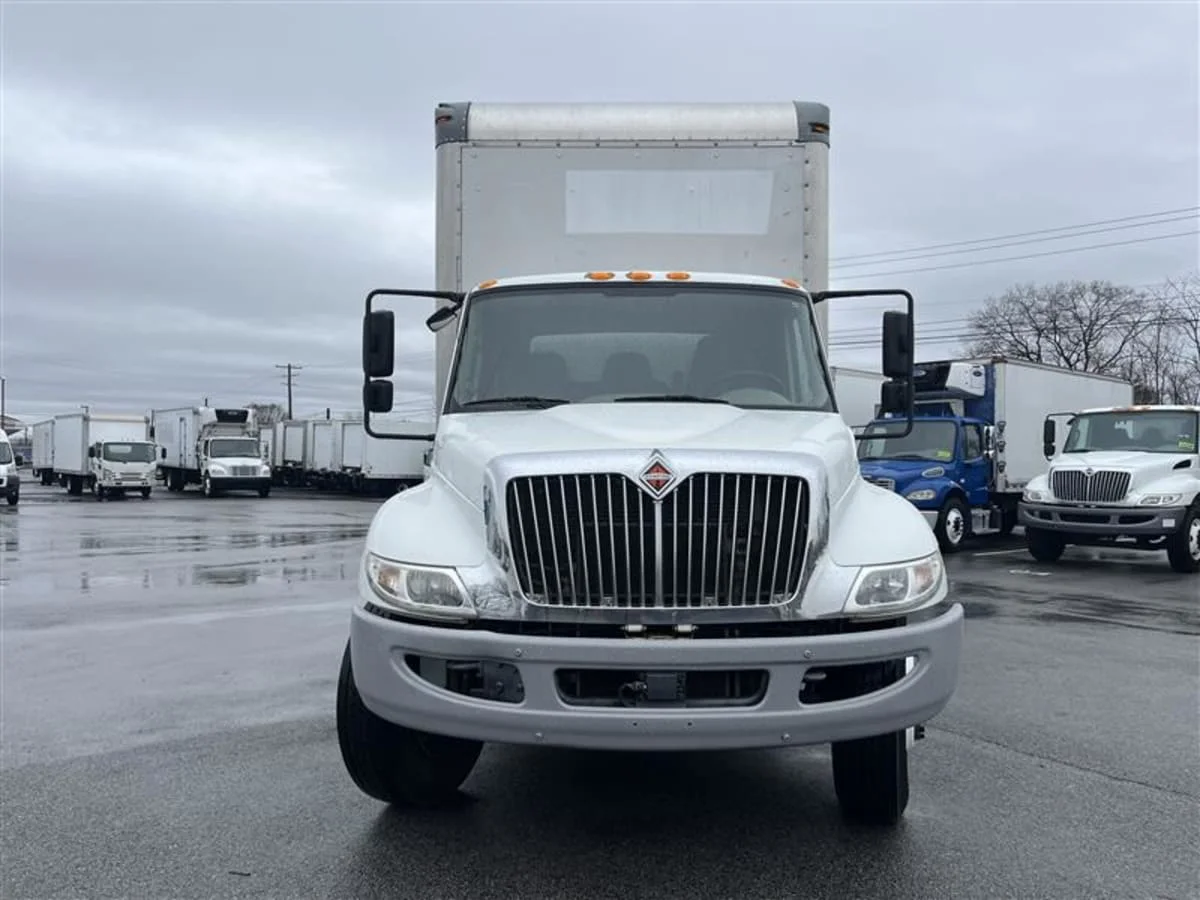 2019 International 4300 in Beltsville, MD — photo 2