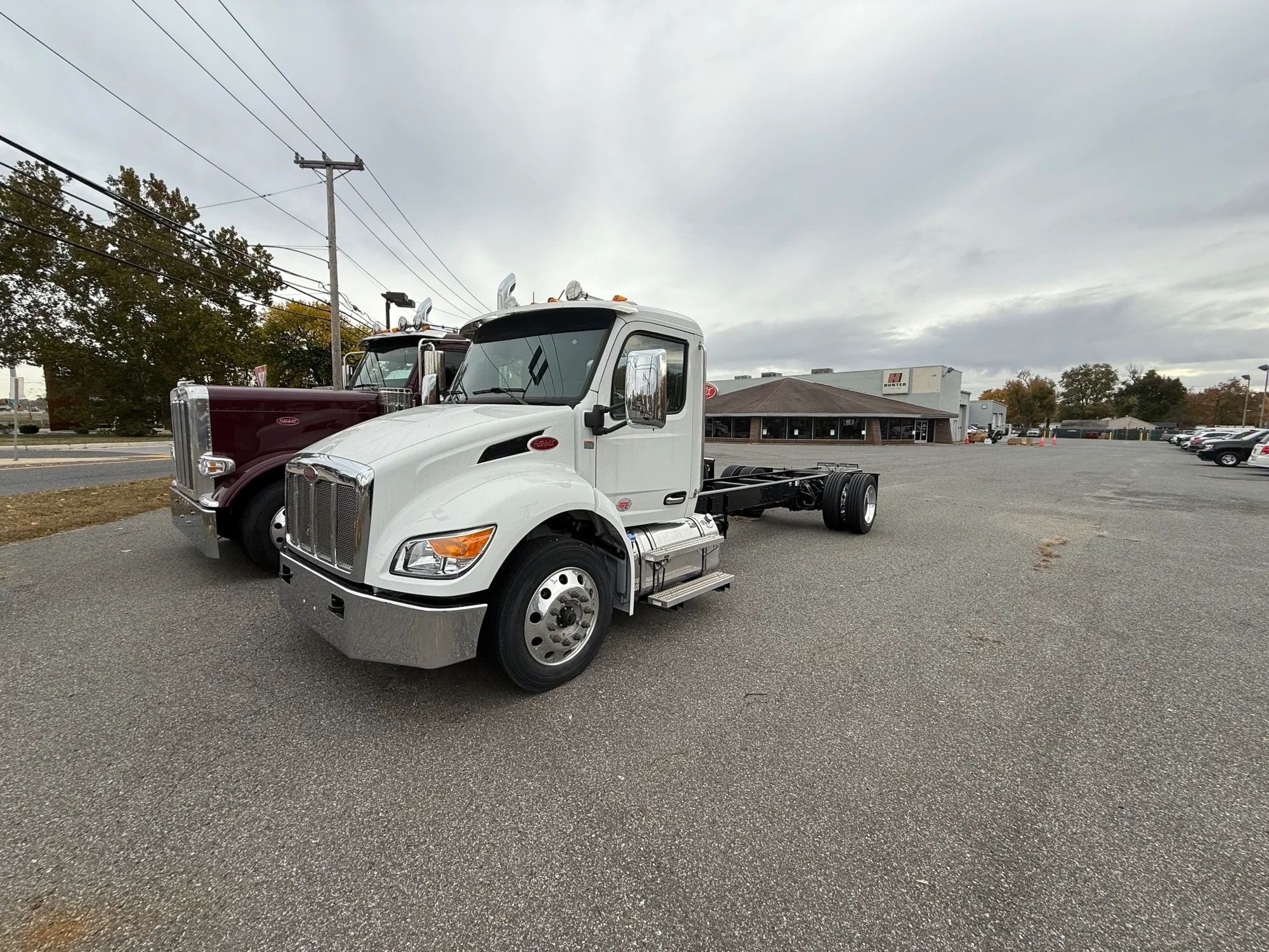2025 Peterbilt 536 in CLARKSBURG, WV