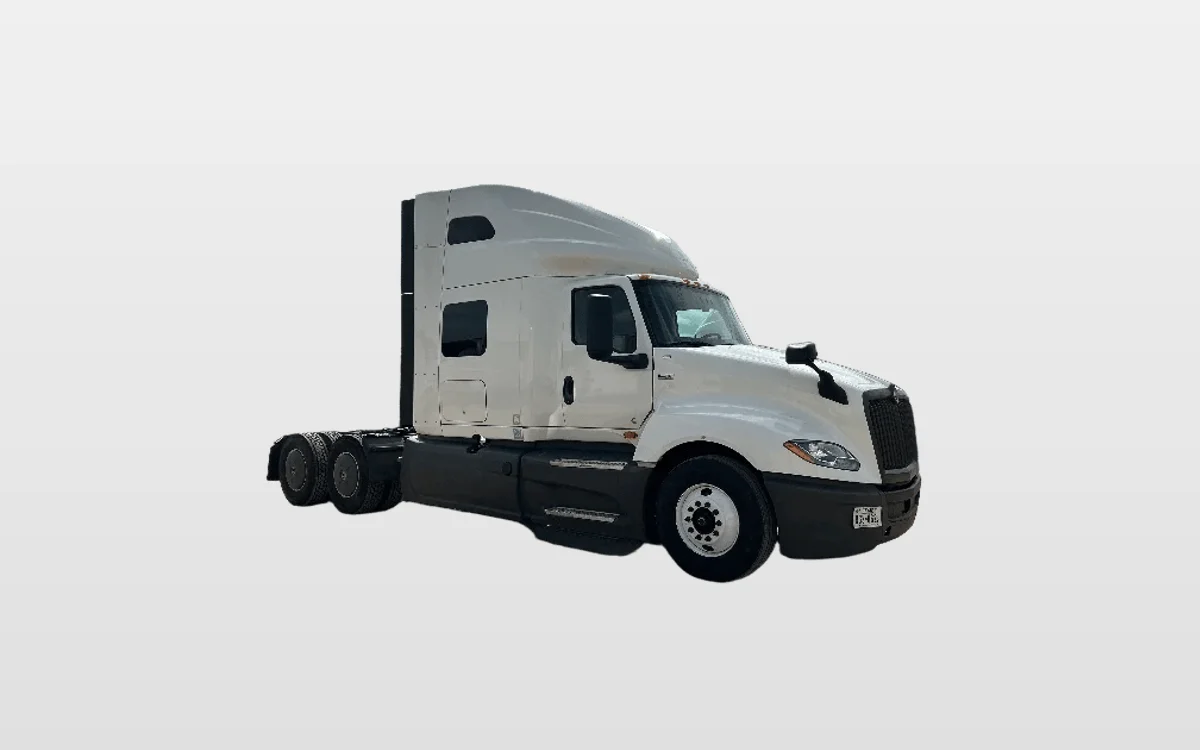 2023 International LT - image 1