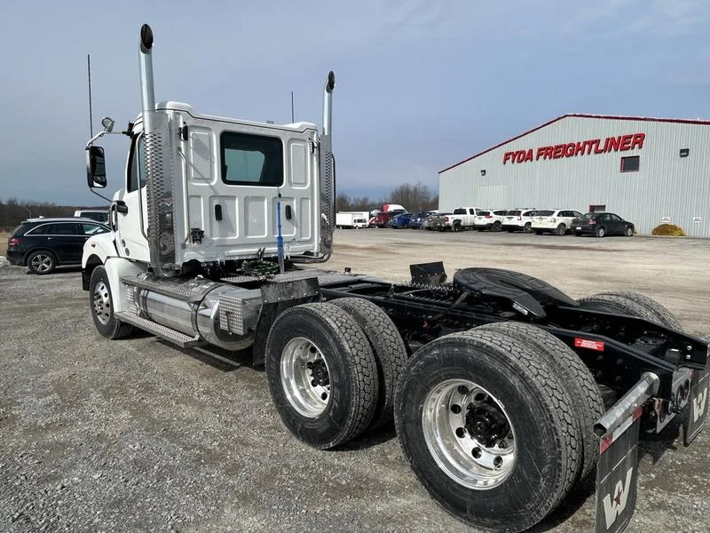 2026 Western Star 47X in Barkeyville, PA — photo 4