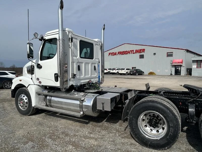 2026 Western Star 47X in Barkeyville, PA — photo 3