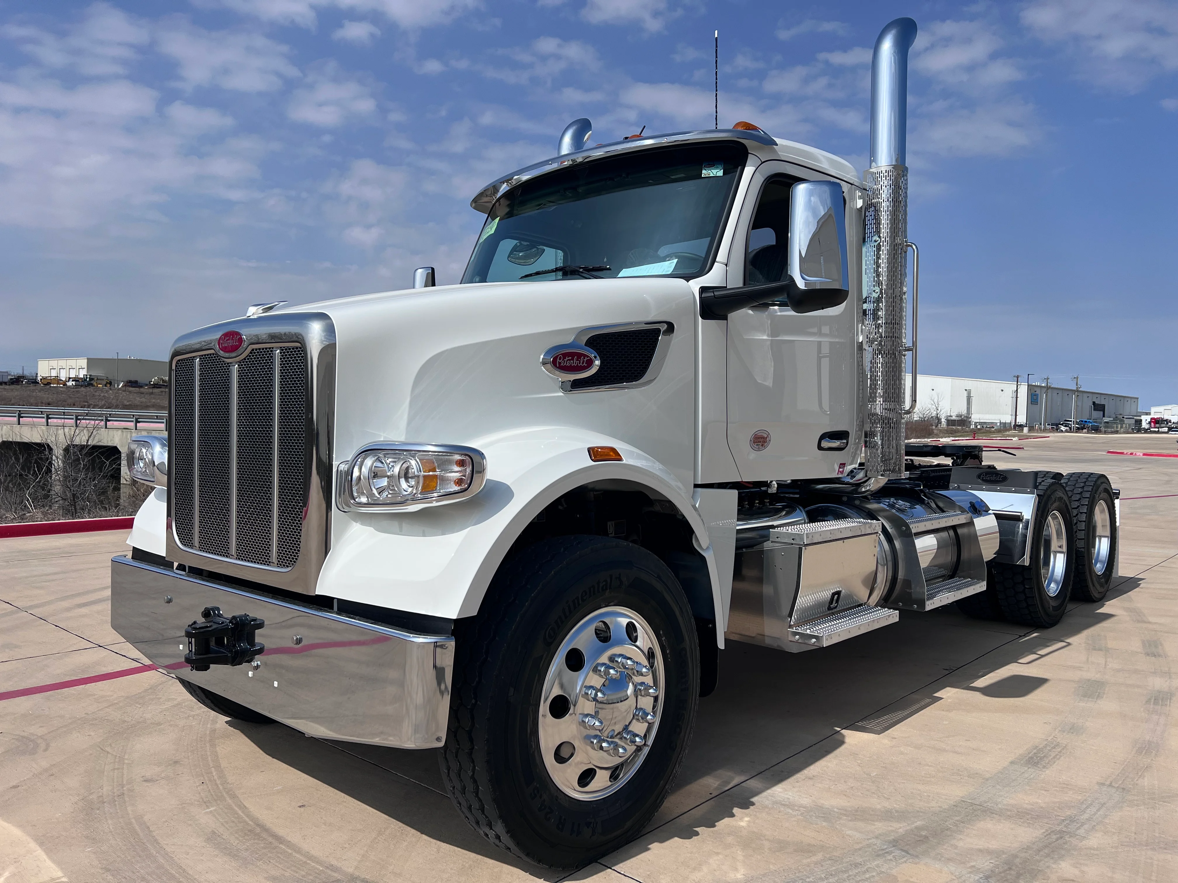 2027 Peterbilt 567 in Hattiesburg, MS