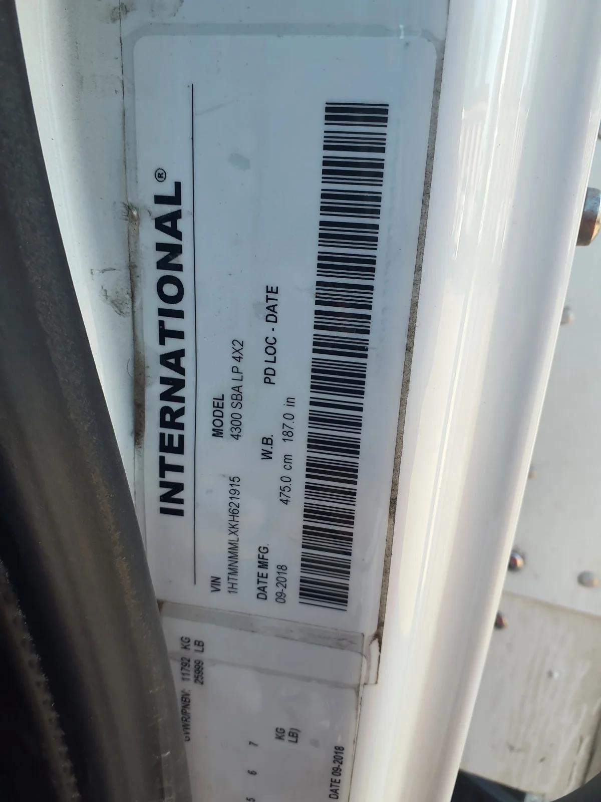 2019 International 4300 - image 11