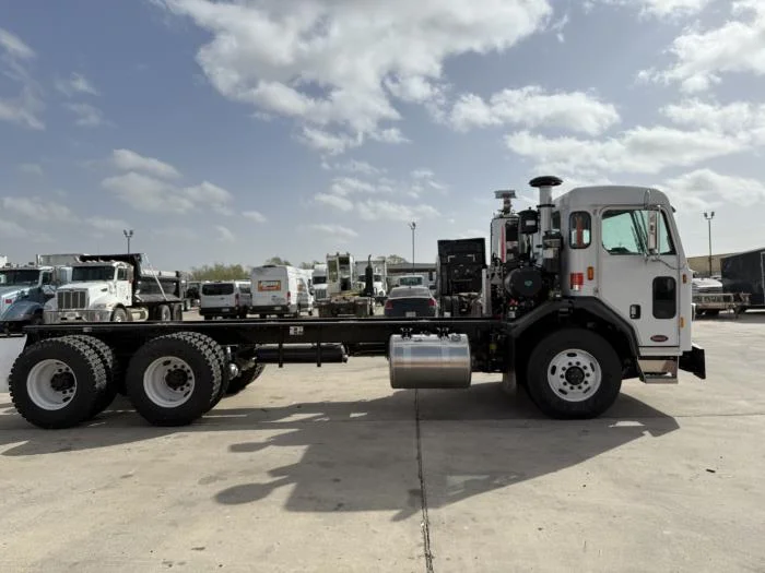 2026 Peterbilt 520 in Laredo, TX — photo 6