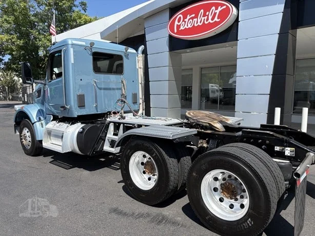 2023 Peterbilt 567 in Portland, OR — photo 6