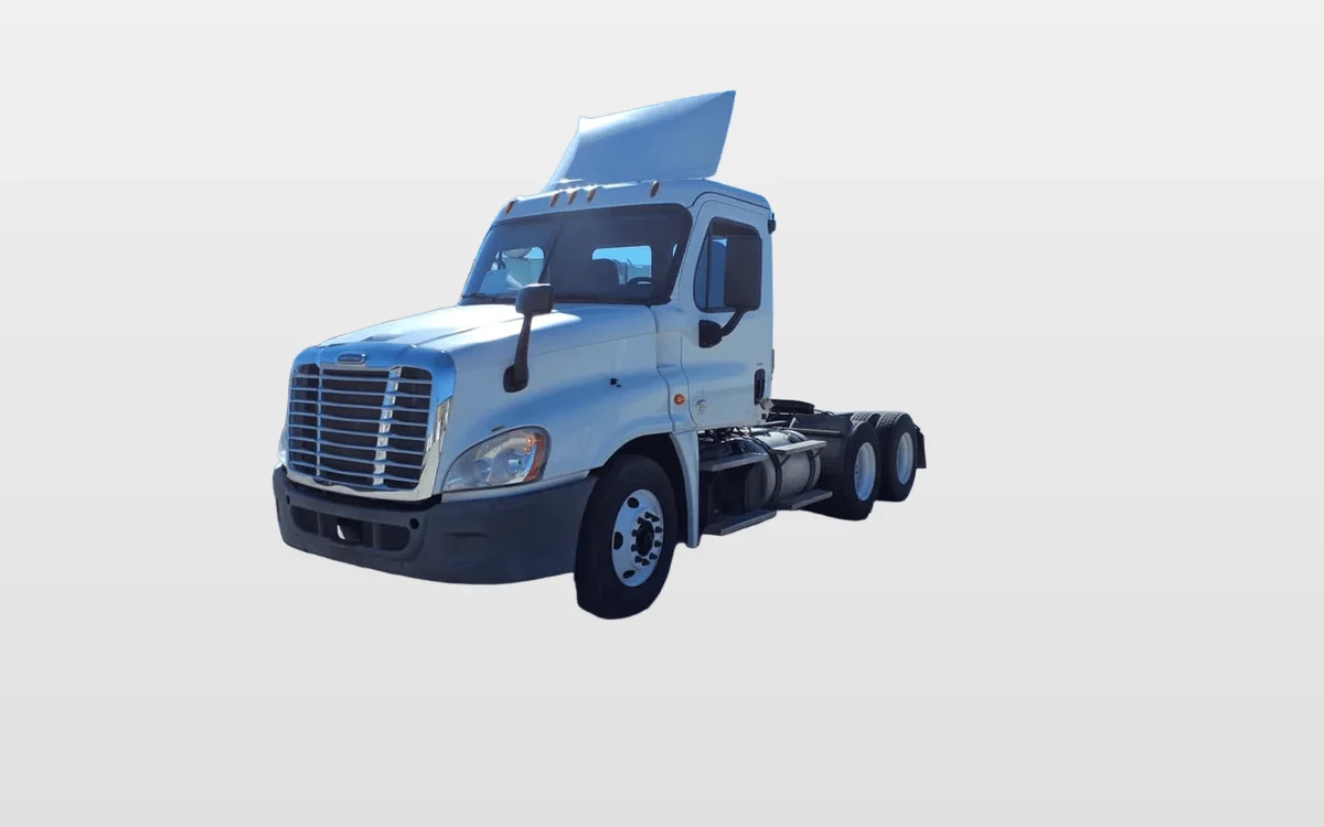 2019 Freightliner - image 1