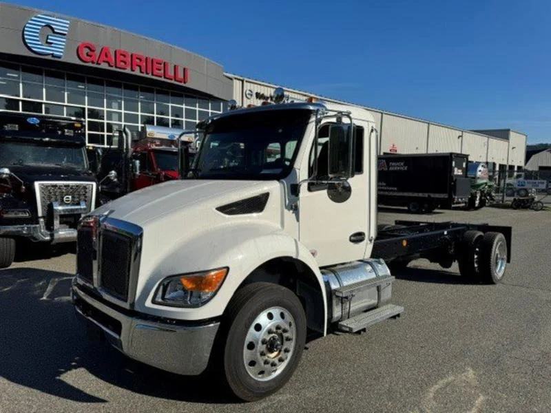 2025 Kenworth T280 in Bloomsbury, NJ