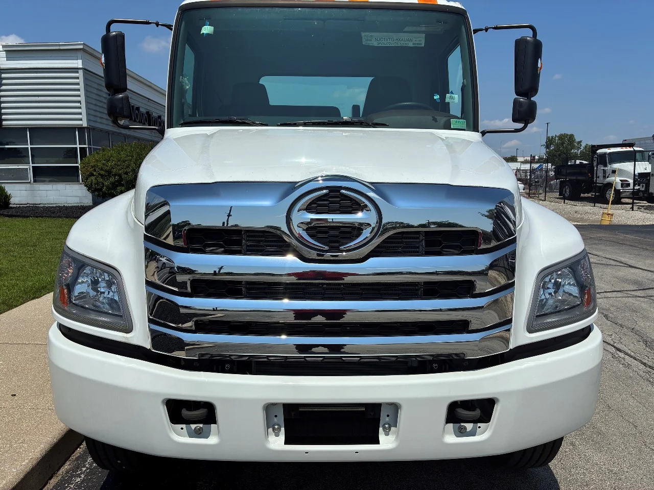 2026 Hino in Summit, IL — photo 17