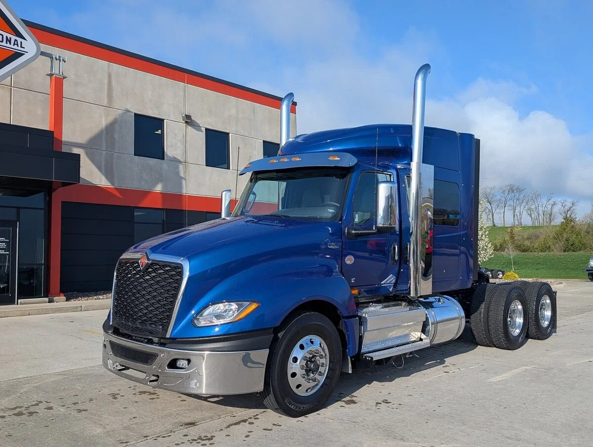 2027 International LT in Dubuque, IA