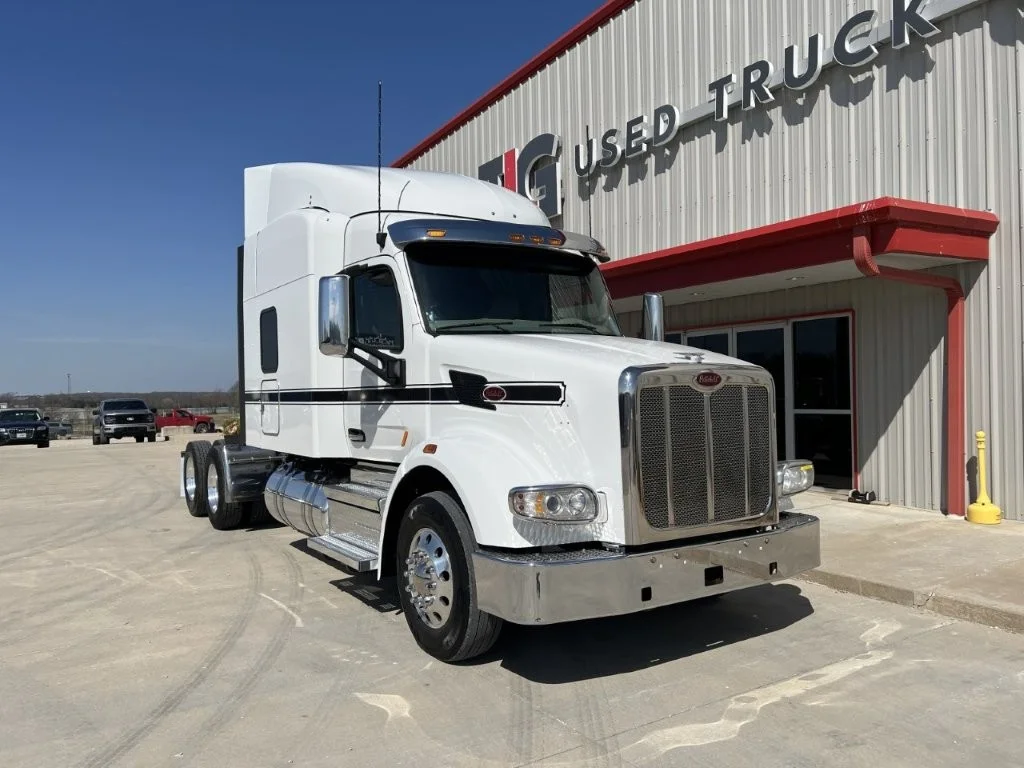 2022 Peterbilt 567 - image 2