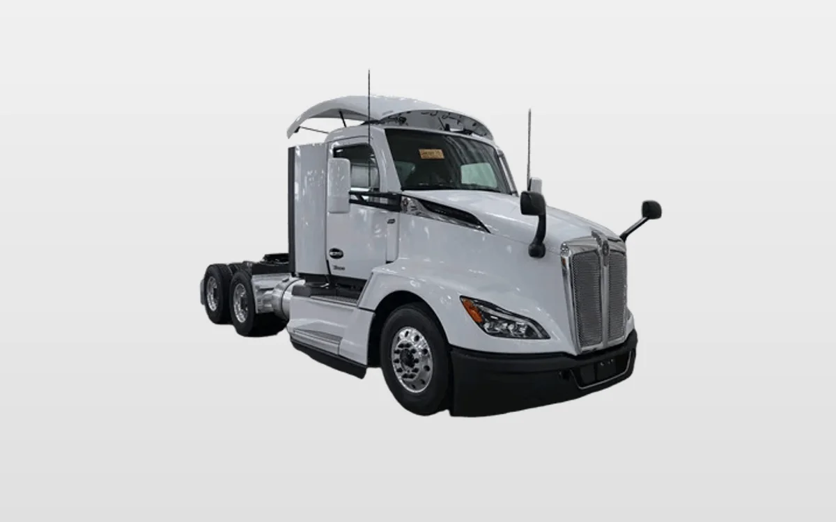 2027 Kenworth T680 - image 1