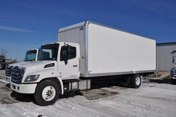 2025 Hino 
