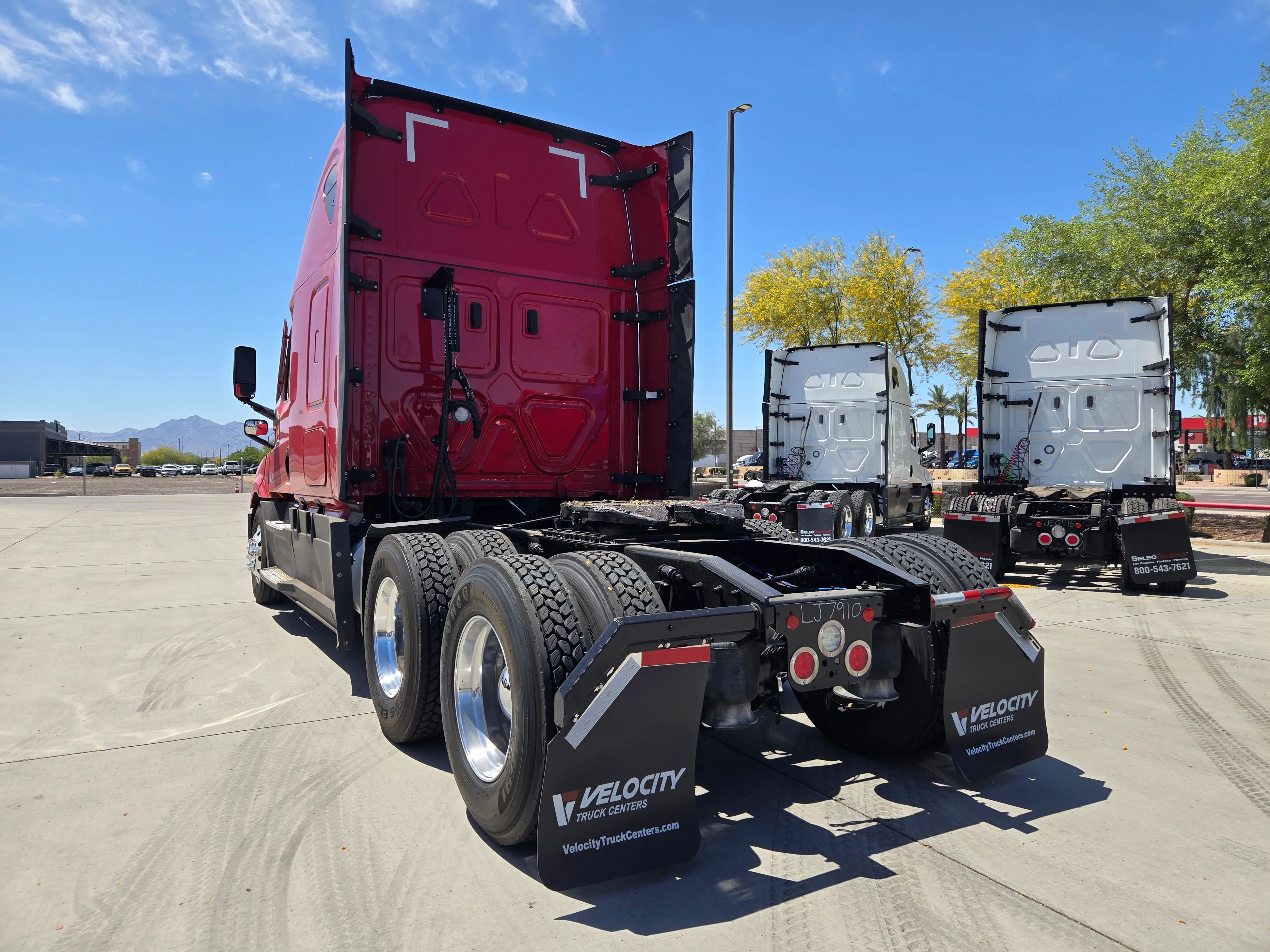 2021 Freightliner Cascadia in Tolleson, AZ — photo 4