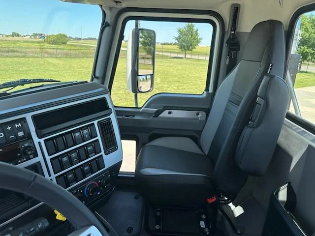 2026 Mack Anthem in Fort Worth, TX — photo 6