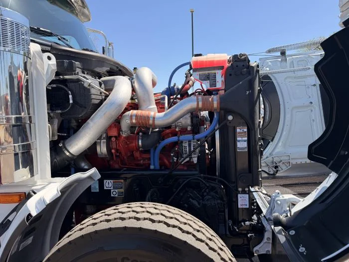 2027 Peterbilt 589 in Phoenix, AZ — photo 8