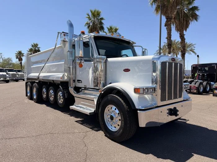 2027 Peterbilt 589 in Phoenix, AZ — photo 9