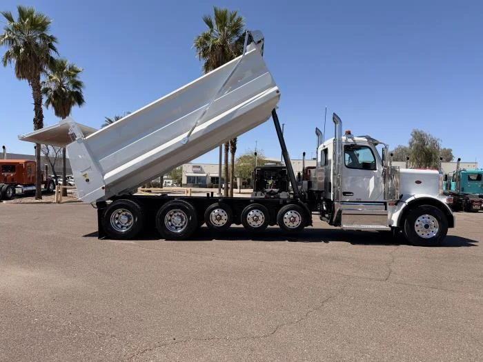 2027 Peterbilt 589 in Phoenix, AZ — photo 12