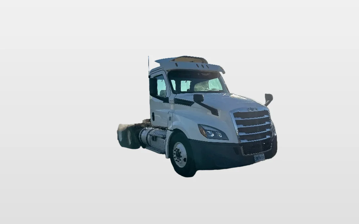 2018 Freightliner Cascadia in La Porte, IN