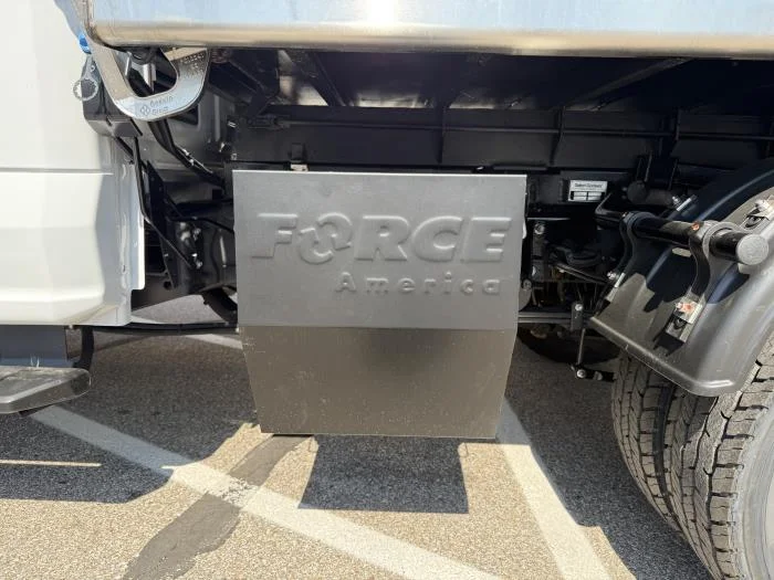 2025 Ford F-600 — photo 12