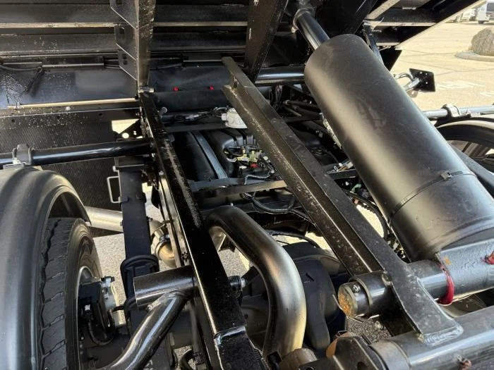 2025 Ford F-600 — photo 22