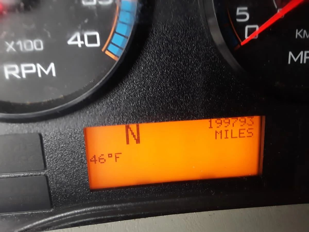 2018 International 4300 - image 10