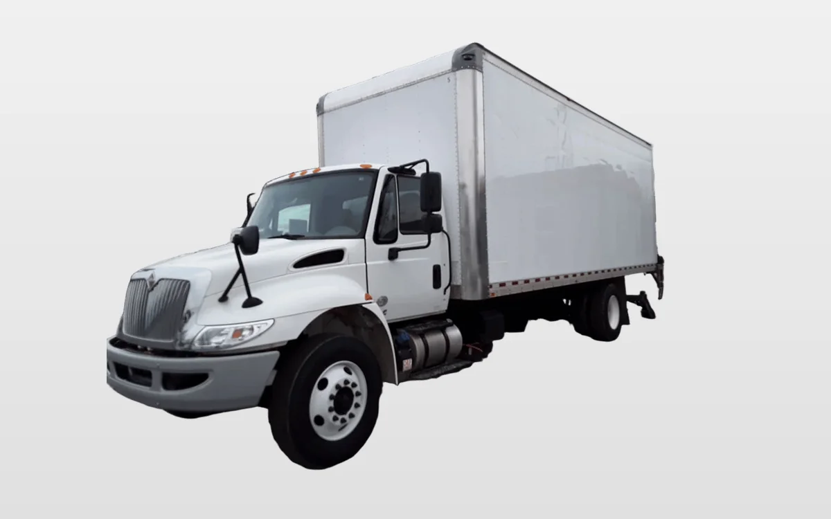 2018 International 4300 - image 1