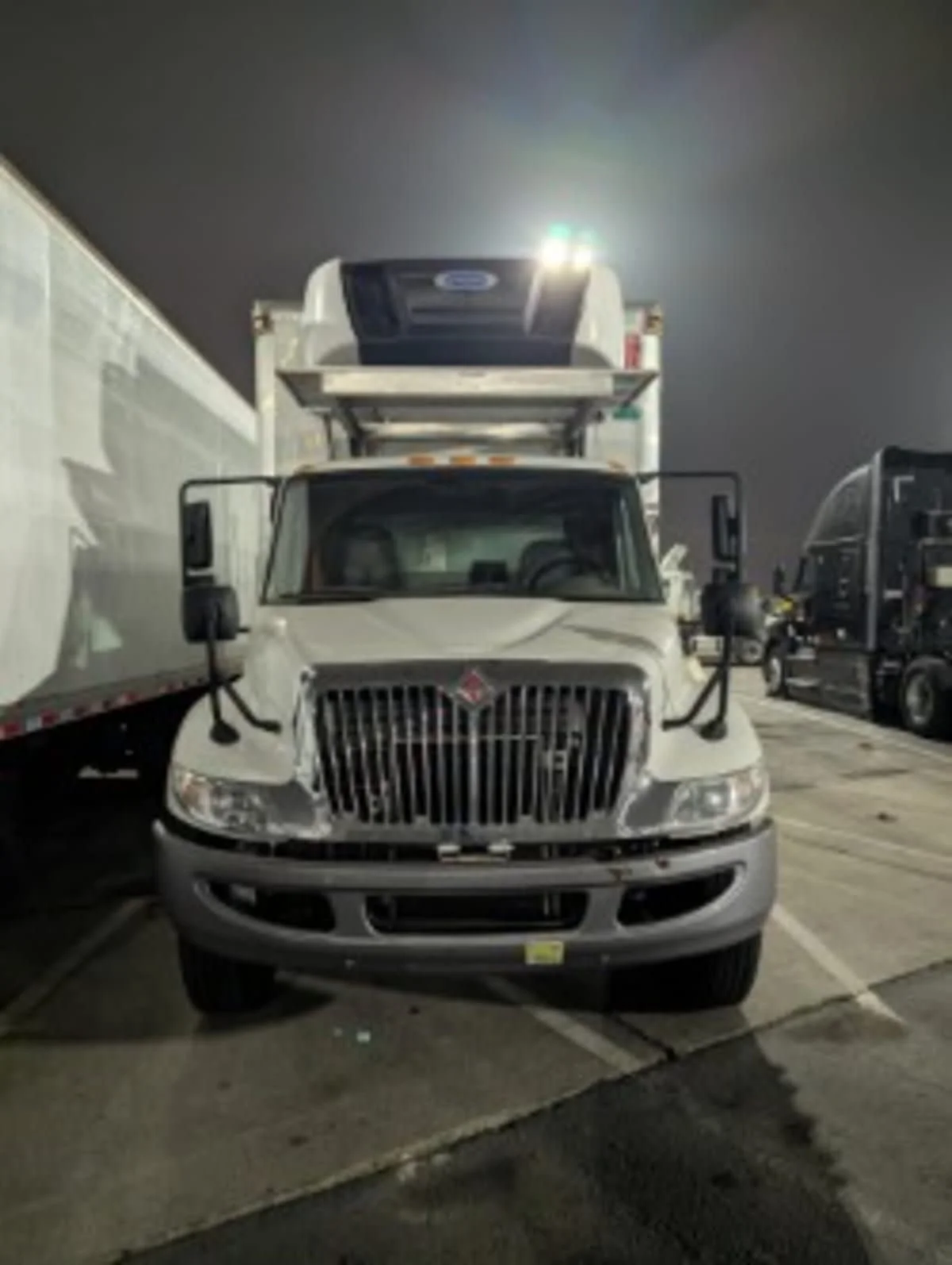2019 International 4300 in West Sacramento, CA — photo 2