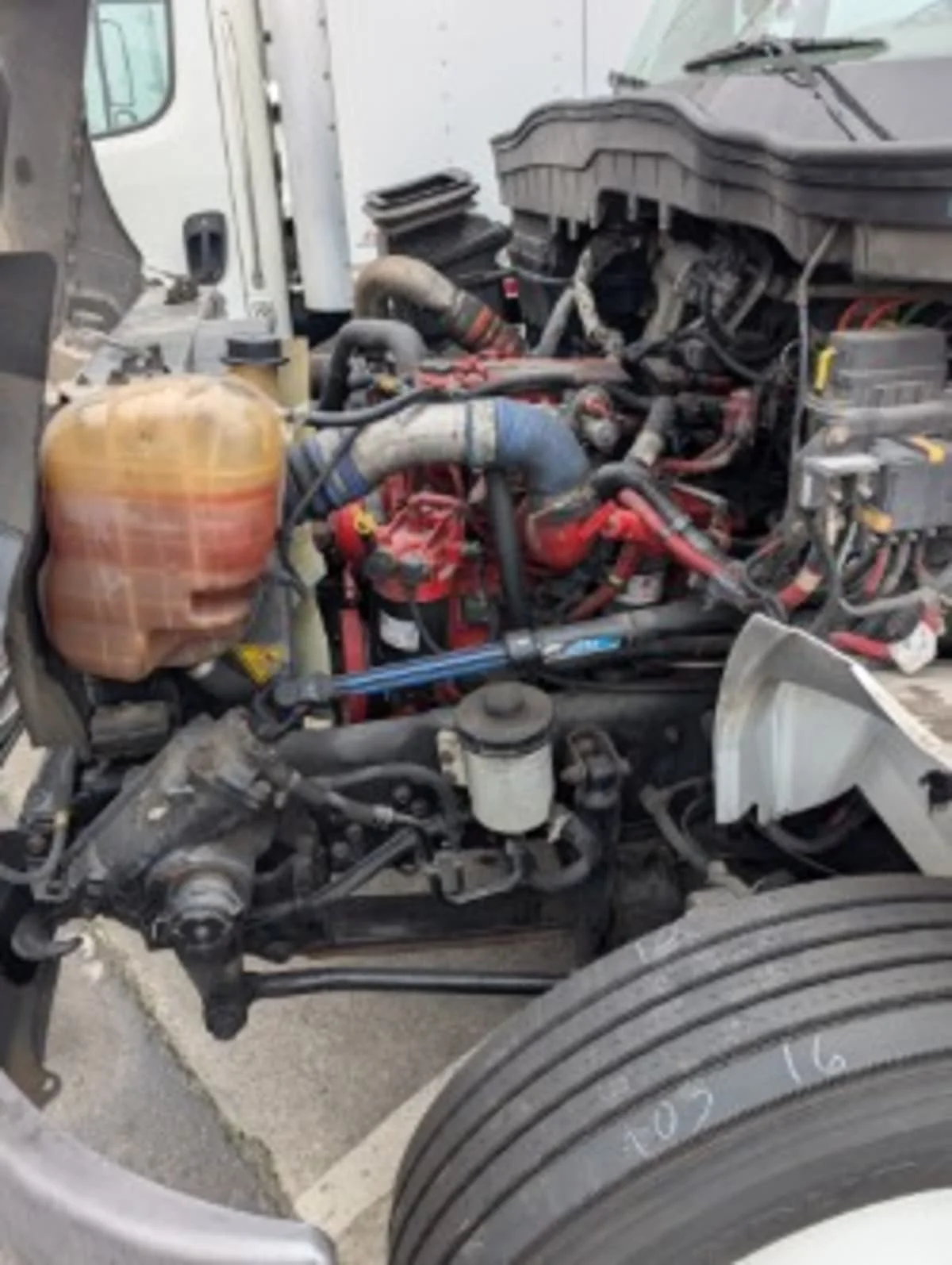 2019 International 4300 in West Sacramento, CA — photo 10