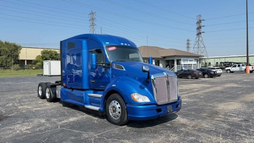 2021 Kenworth T680 in HOUSTON, TX