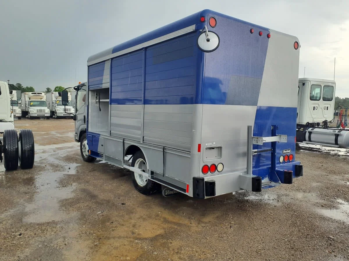 2019 Isuzu NRR in Birmingham, AL — photo 6