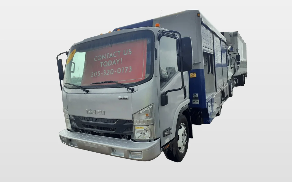 2019 Isuzu NRR - image 1