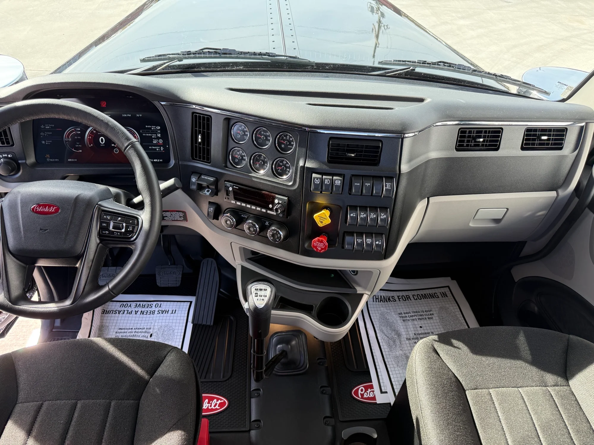 2026 Peterbilt 589 in Lowell, AR — photo 14