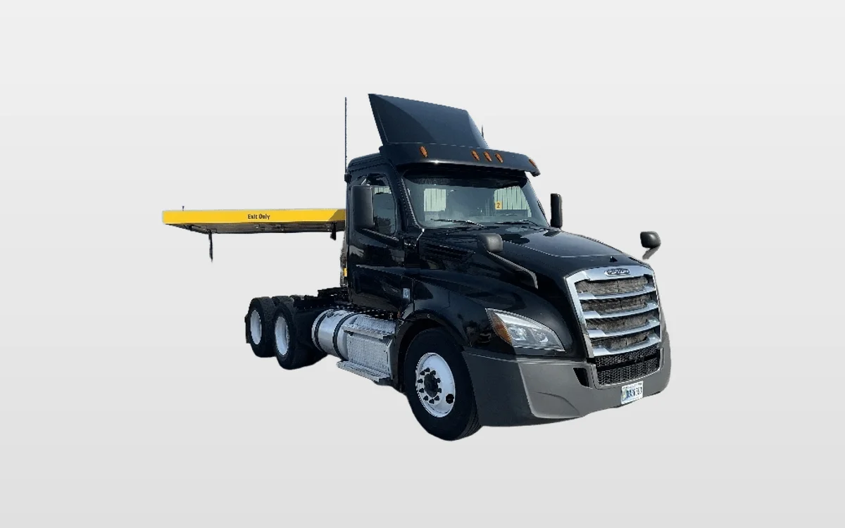 2020 Freightliner - image 1