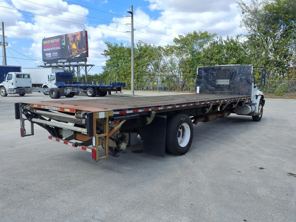 2016 International 4300 in Davie, FL — photo 4