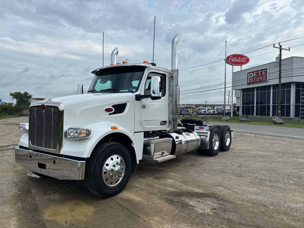 2027 Peterbilt 567 in Raphine, VA — photo 4