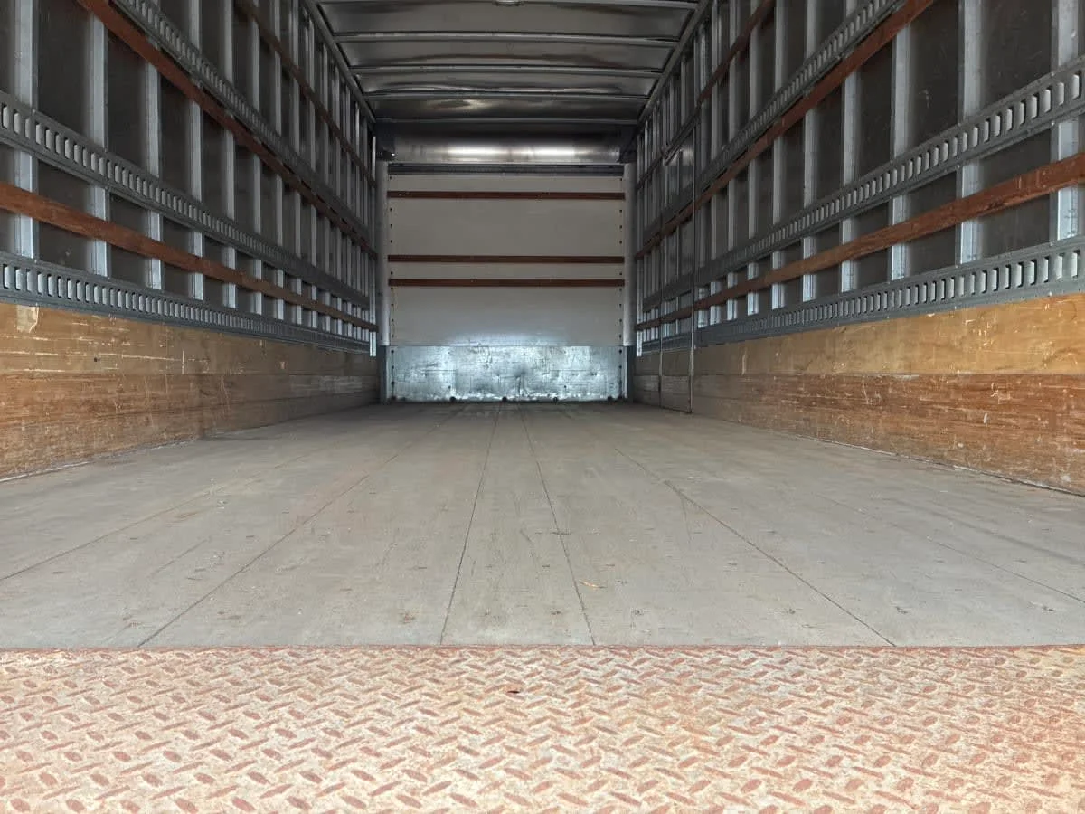 2019 Freightliner M2 106 in Syracuse, NY — photo 8