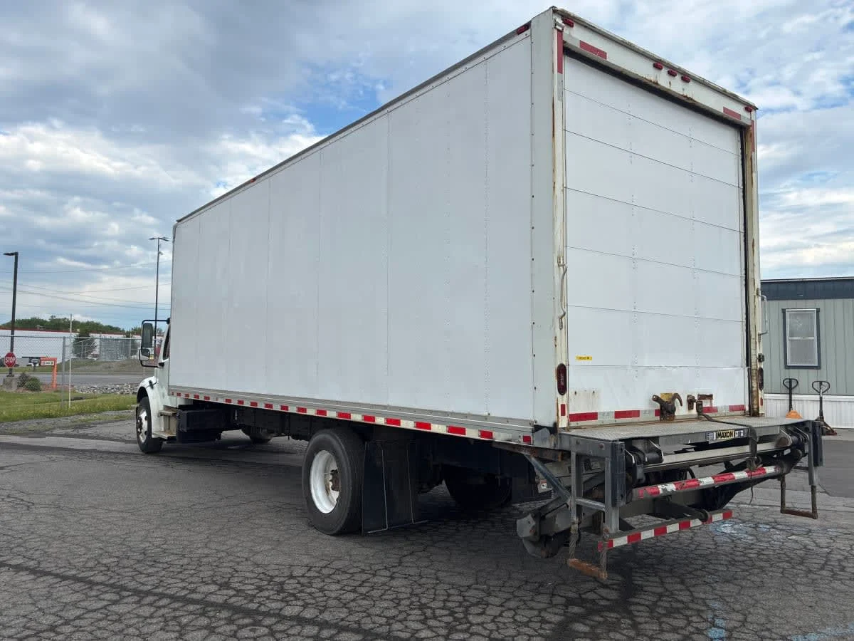 2019 Freightliner M2 106 in Syracuse, NY — photo 6