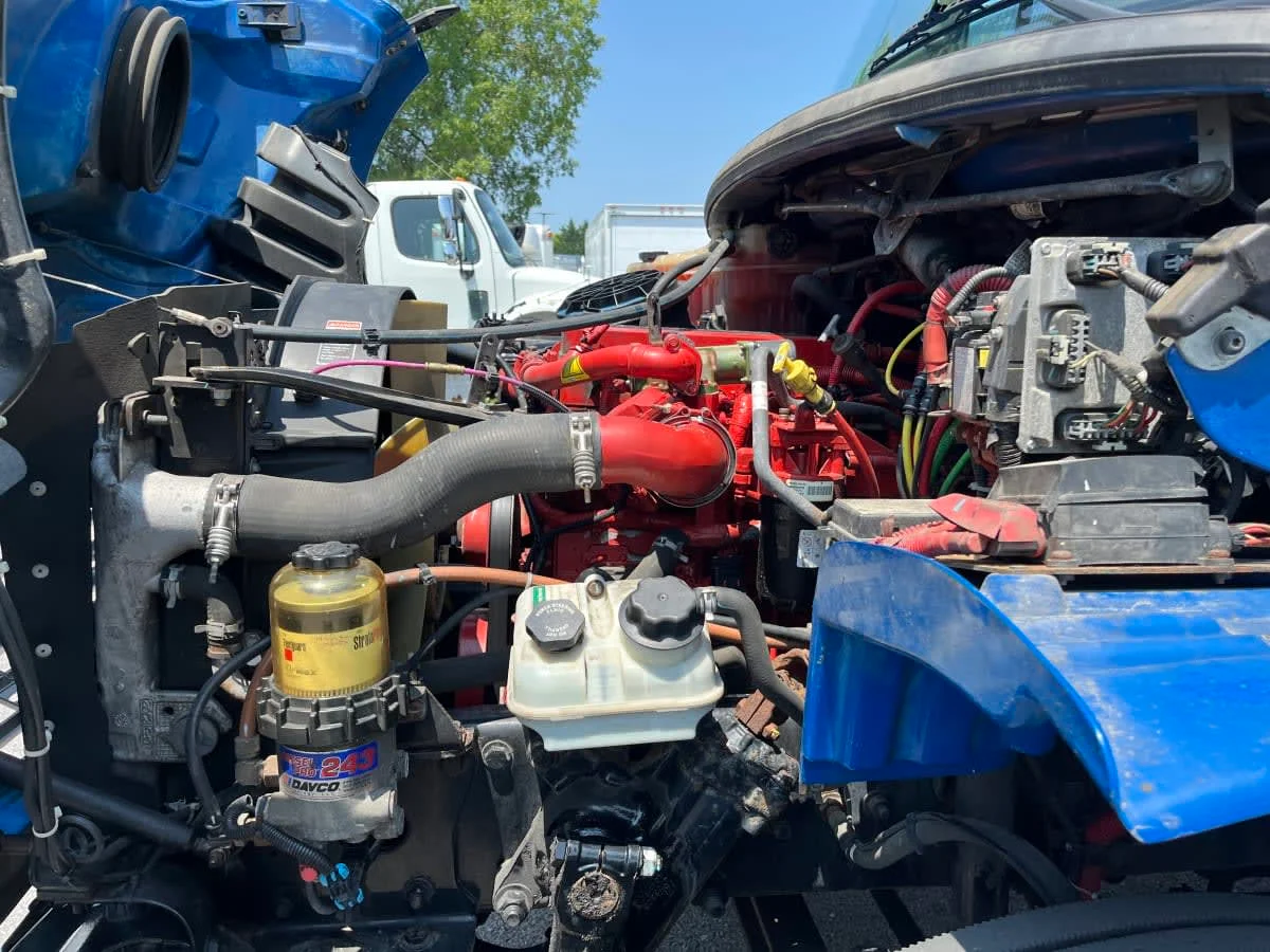 2018 Freightliner M2 106 - image 10