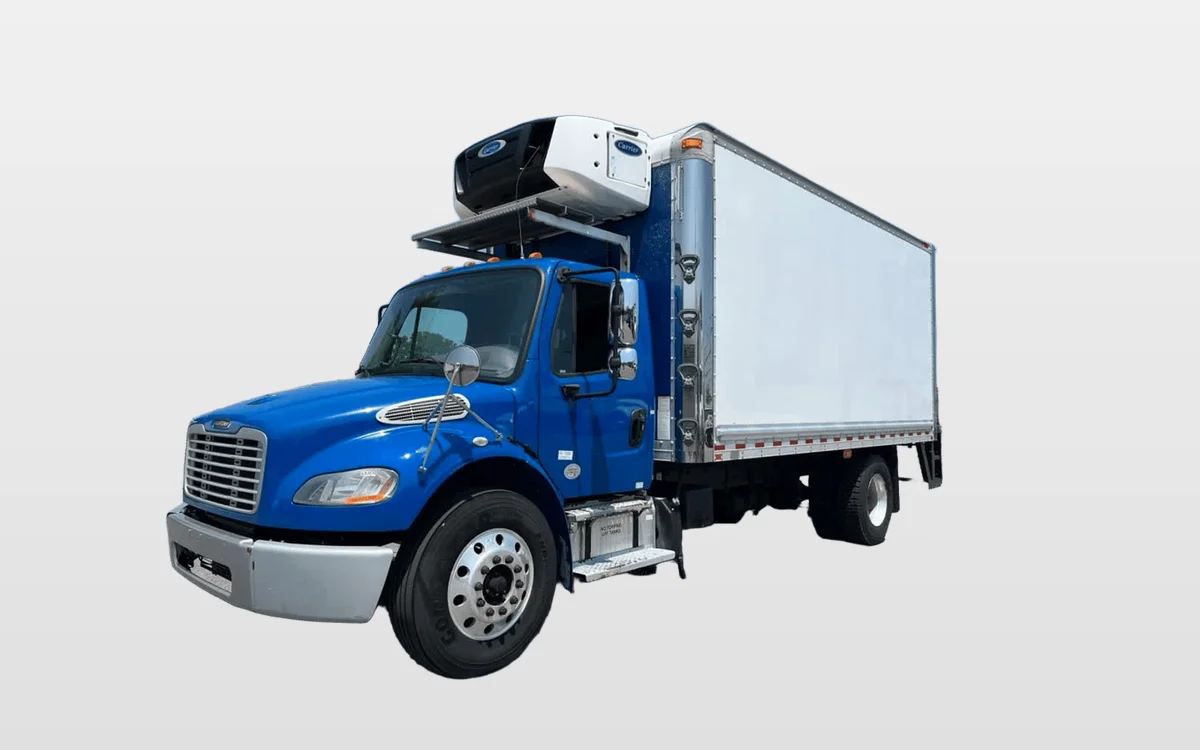 2018 Freightliner M2 106 - image 1