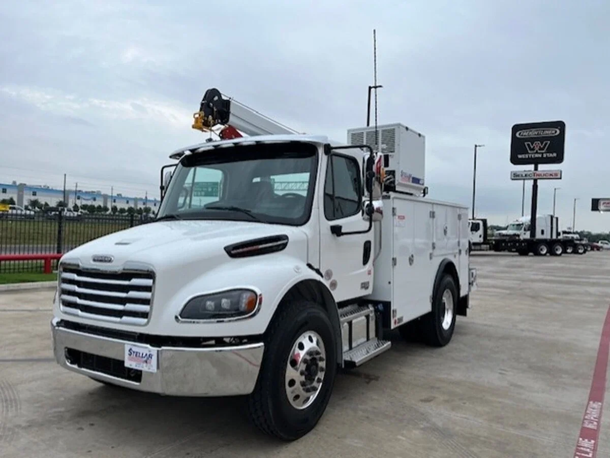 2027 Freightliner M2 106