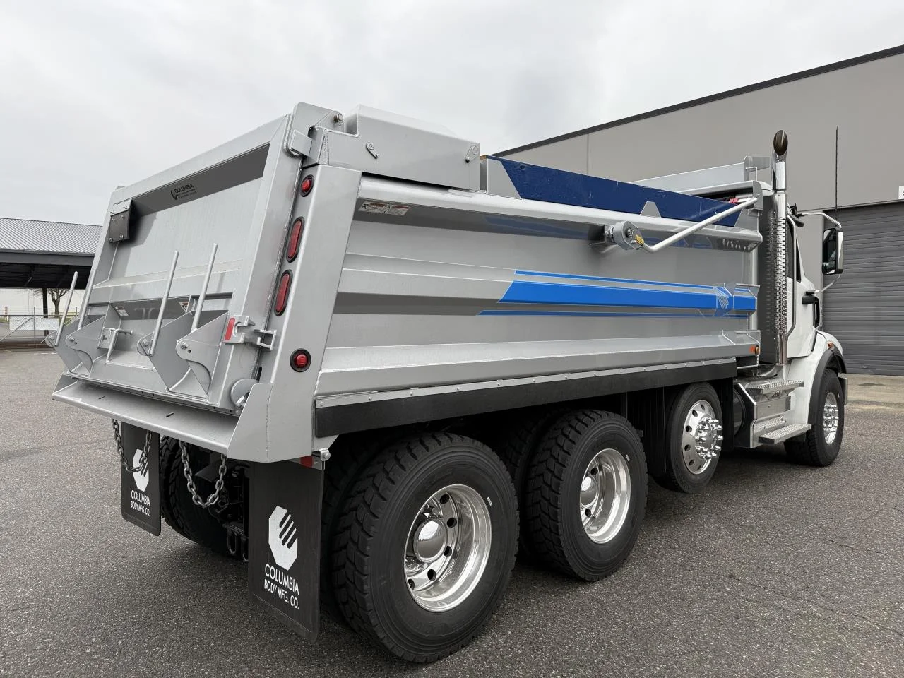 2025 Western Star 47X - image 6